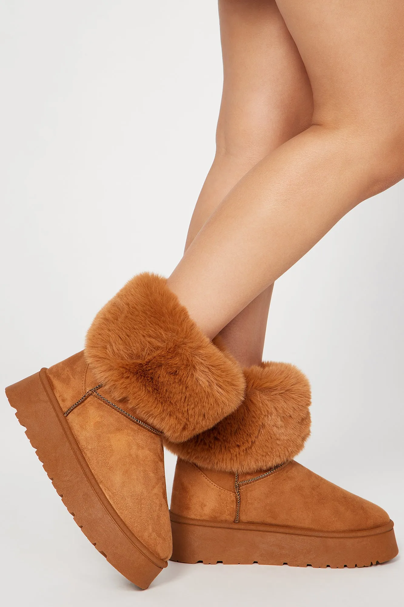 All Chills Booties - Chestnut
