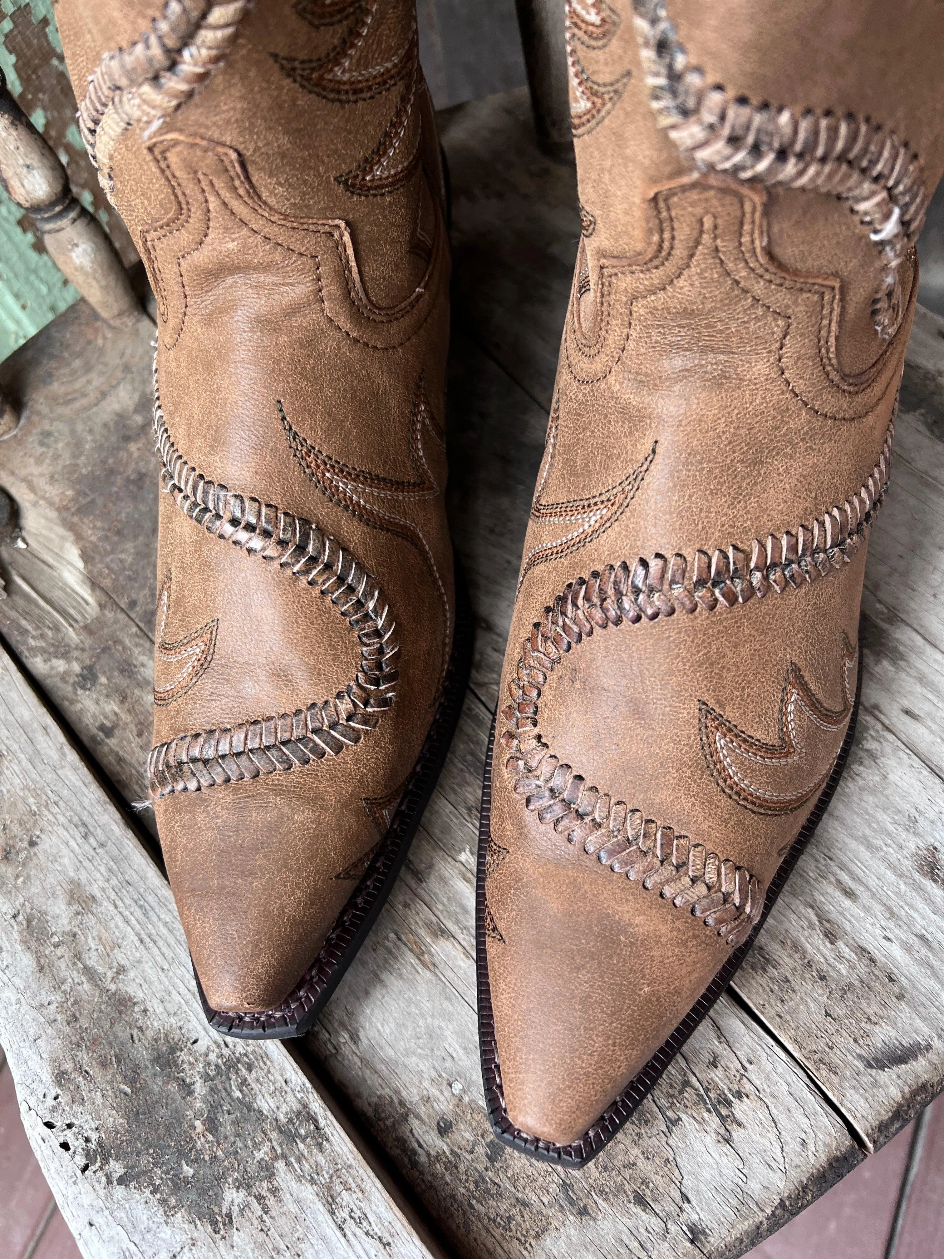 Laredo Men's Lawry Leather Tan Snip Toe Cowboy Boots 68422