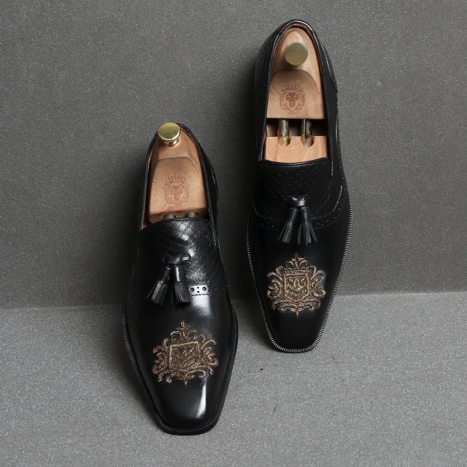 Zardosi Toe Slip-On Shoe For Men Black Snake Textured Tassel Leather